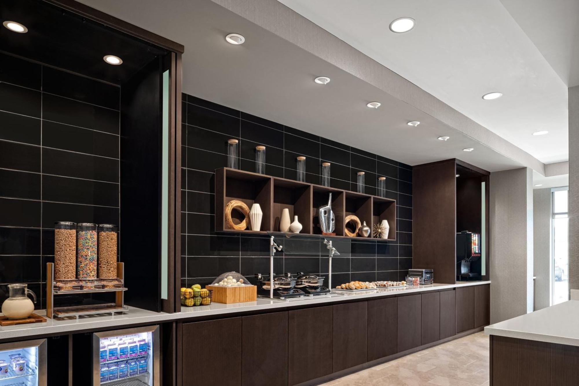 Springhill Suites By Marriott Kalamazoo Portage Exterior photo